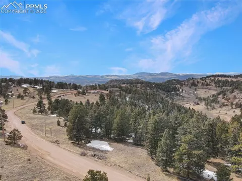 427 Stratton Cir, Cripple Creek, CO 80813
