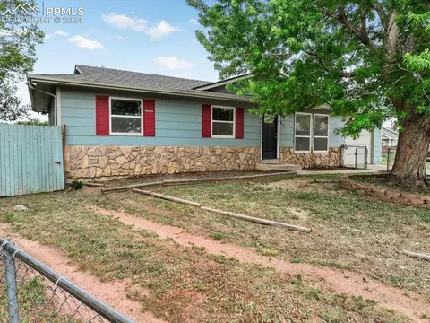 5012 Old Fountain Blvd, Colorado Springs, CO 80916