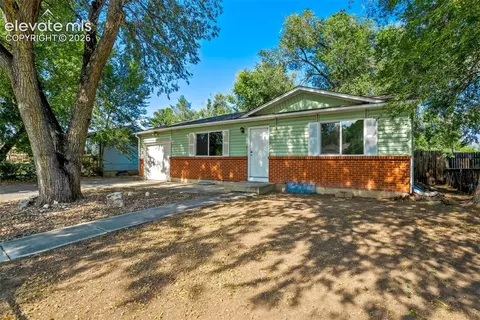 1115 Livingston Ave, Colorado Springs, CO 80906