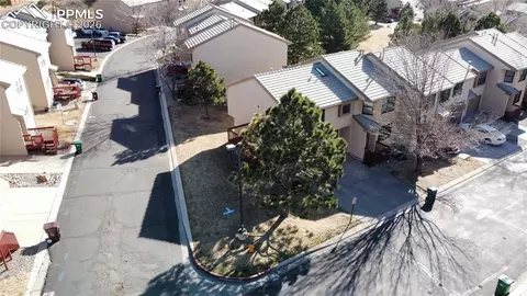 6973 Yellowpine Dr, Colorado Springs, CO 80919