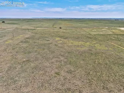 19087 Jones Rd, Peyton, CO 80831 photo 5