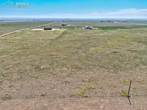 19087 Jones Rd, Peyton, CO 80831 photo 6
