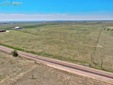 19087 Jones Rd, Peyton, CO 80831 photo 8