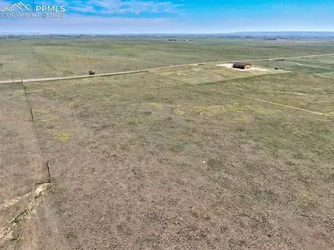 19087 Jones Rd, Peyton, CO 80831 photo 7