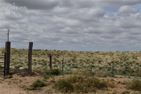 30195 Darroll Rd, Yoder, CO 80864 photo 2