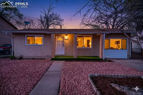 417 Linda Vista Dr, Fountain, CO 80817