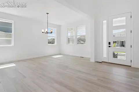 16981 Starfall Dr, Monument, CO 80132 photo 2