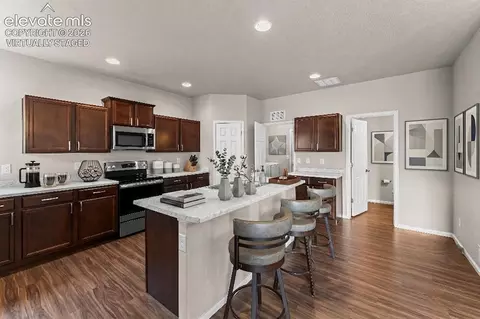 Kitchen - 10054 Exeter Trl, Peyton, CO 80831 photo 4 of 7