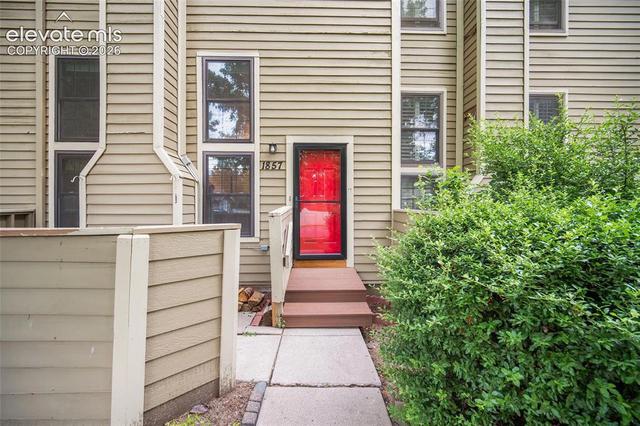 1857 Lorraine St, Colorado Springs, CO 80905