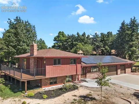 5304 Chloe Ln, Colorado Springs, CO 80915