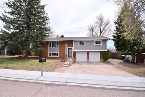6380 Pawnee Cir, Colorado Springs, CO 80915