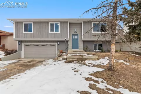 1525 Jet Wing Dr, Colorado Springs, CO 80916