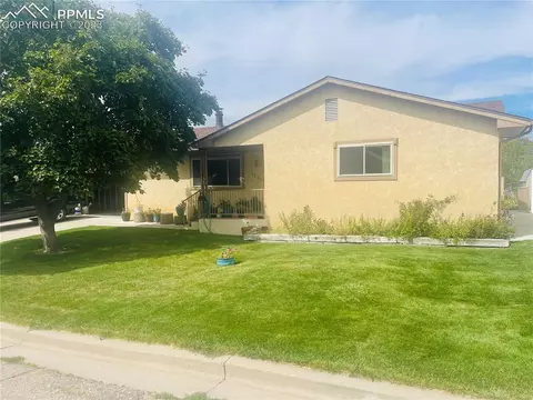 1221 E 6th St, Trinidad, CO 81082