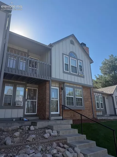 16986 E Piedmont Dr #D, Aurora, CO 80015