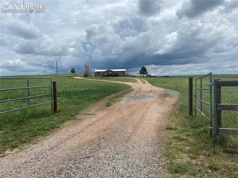 8085 Boone Rd, Yoder, CO 80864 photo 1