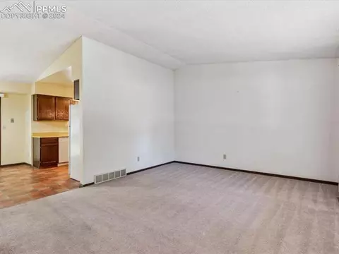4810 S Hackamore Dr, Colorado Springs, CO 80918