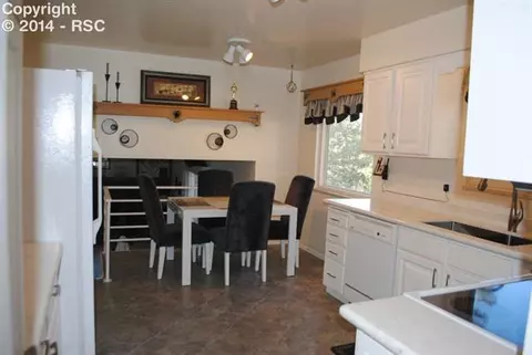 10980 Thomas Rd, Colorado Springs, CO 80908 photo 5