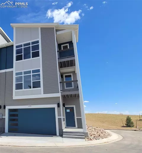 705 Belleza Vw, Colorado Springs, CO 80907