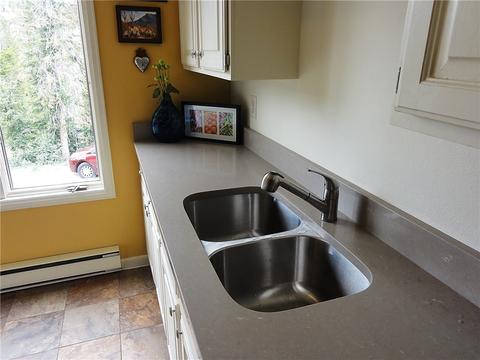 3716 Silverheels Dr, Silverthorne, CO 80498 photo 4