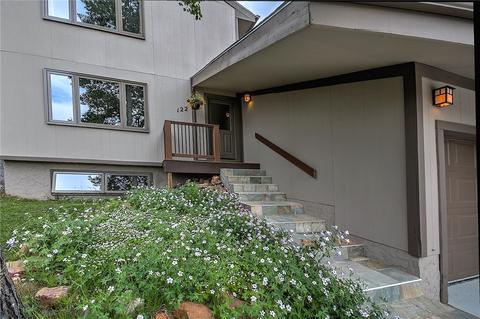 122 N Side Cir, Silverthorne, CO 80498 photo 2