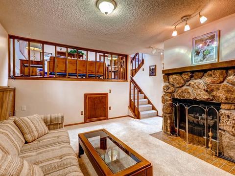 253 E Coyote Ct, Silverthorne, CO 80498 photo 12