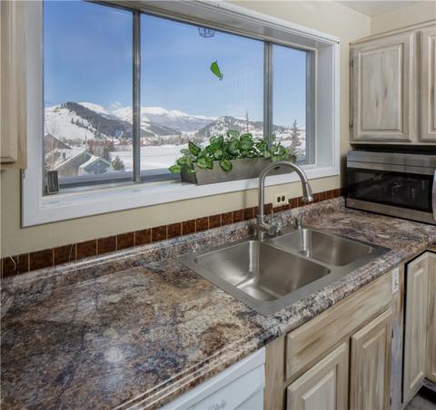176 Summit Dr, Dillon, CO 80435 photo 9