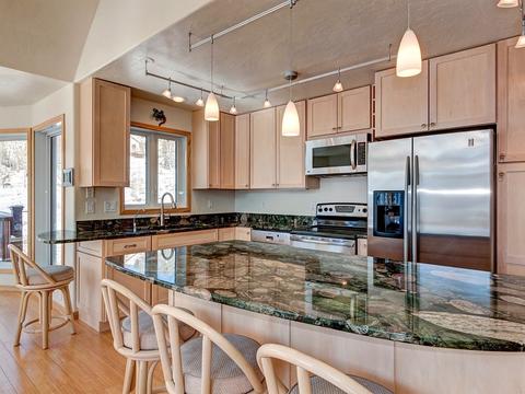 36 Crescent Rd, Silverthorne, CO 80498 photo 6