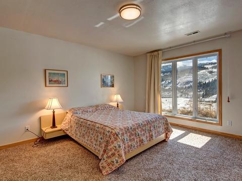 36 Crescent Rd, Silverthorne, CO 80498 photo 19