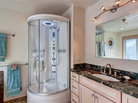 36 Crescent Rd, Silverthorne, CO 80498 photo 8