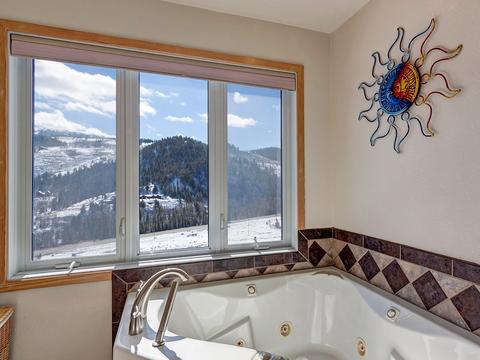 36 Crescent Rd, Silverthorne, CO 80498 photo 17