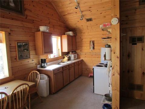 533 Kiowa St, Como, CO 80432 photo 4