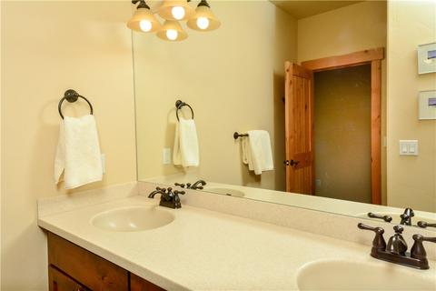 37 Spinner Pl, Silverthorne, CO 80497 photo 12
