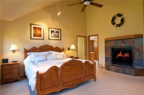 313 Red Hawk Cir, Silverthorne, CO 80498 photo 11