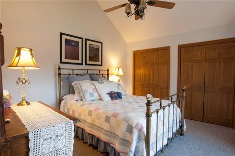 313 Red Hawk Cir, Silverthorne, CO 80498 photo 16