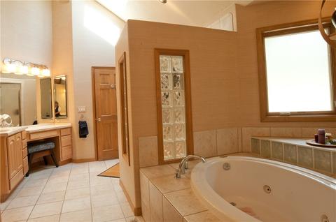 313 Red Hawk Cir, Silverthorne, CO 80498 photo 12