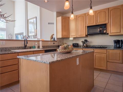 309 Red Hawk Cir, Silverthorne, CO 80498 photo 4