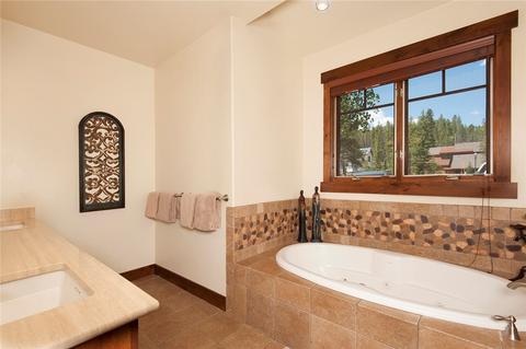 237 Glen Eagle Loop, Breckenridge, CO 80424 photo 10