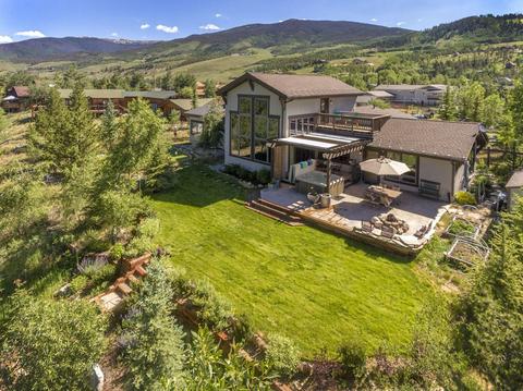 911 Mesa Dr, Silverthorne, CO 80498 photo 1