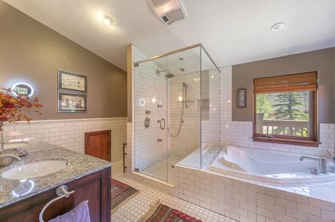 911 Mesa Dr, Silverthorne, CO 80498 photo 12
