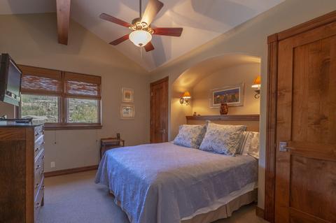 911 Mesa Dr, Silverthorne, CO 80498 photo 18