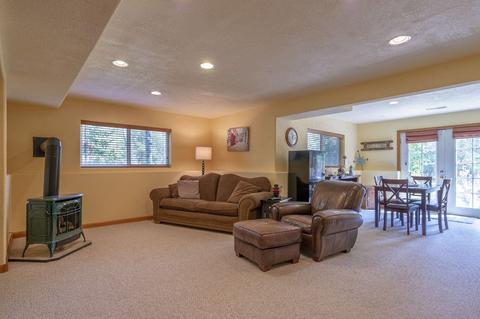 307 Red Hawk Cir, Silverthorne, CO 80498 photo 3
