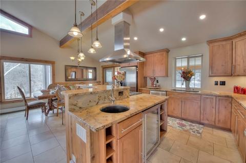 898 Deer Path Rd, Dillon, CO 80435 photo 3