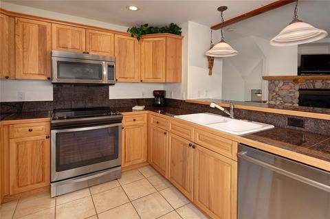 6 Crown Ct, Dillon, CO 80435 photo 3