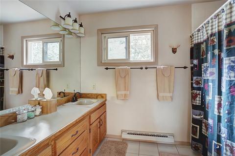 385 Riverside Dr, Silverthorne, CO 80498 photo 25