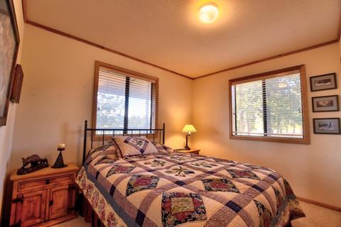 318 Rawhide Way, Como, CO 80432 photo 4