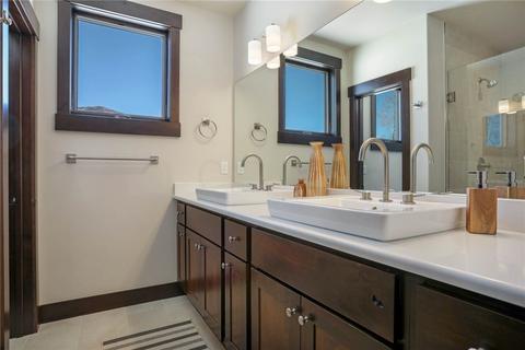 54 E Baron Way, Silverthorne, CO 80498 photo 9