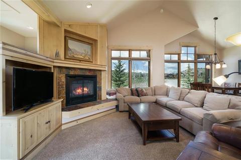 25 Snow Peak Ct, Dillon, CO 80435 photo 4