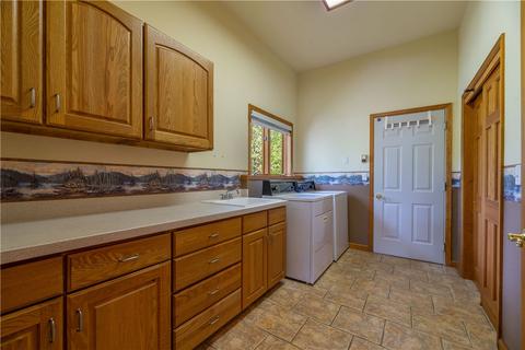 1717 Red Hawk Rd, Silverthorne, CO 80498 photo 17