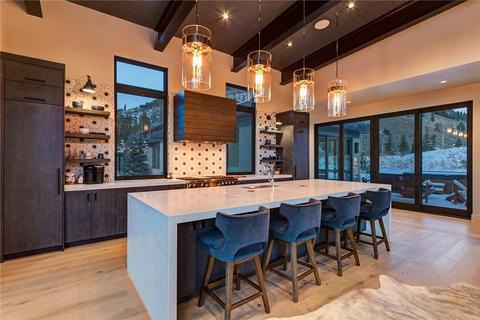 2989 Tiger Rd, Breckenridge, CO 80424 photo 3