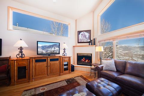 91 Bashore Ct, Silverthorne, CO 80498 photo 2